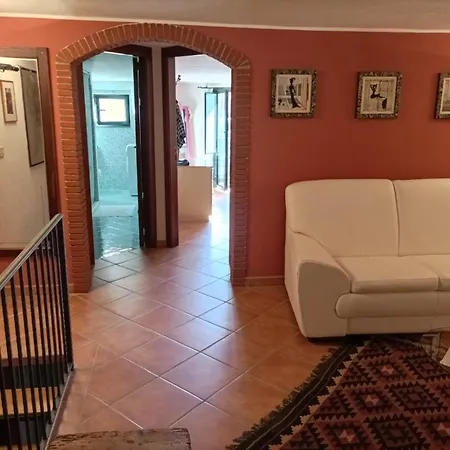 Comodo E Rilassante Hébergement de vacances *