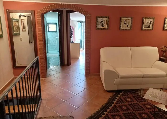 Comodo E Rilassante بيت للعطل *